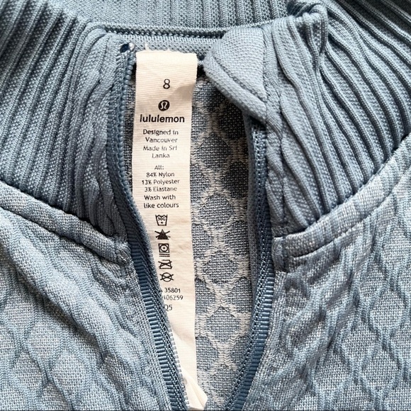 LULULEMON 3/4 ZIP QUILTED PATTERN LONG SLEEVE TOP THUMB HOLES Size 8 Athleisure - Picture 3 of 6
